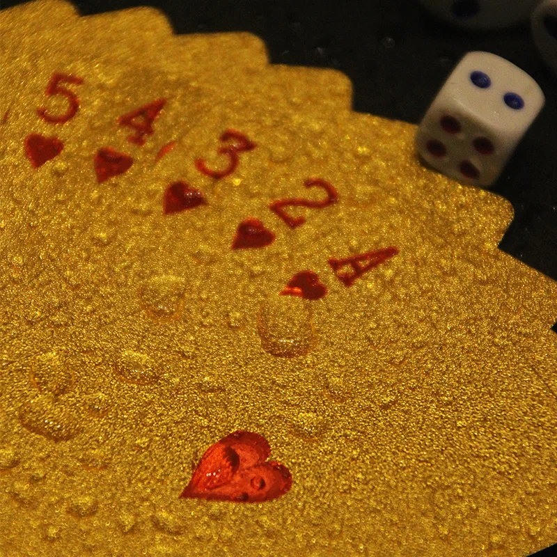 Cartas de póker de calavera de - Board Game With Chips reseña y precio
